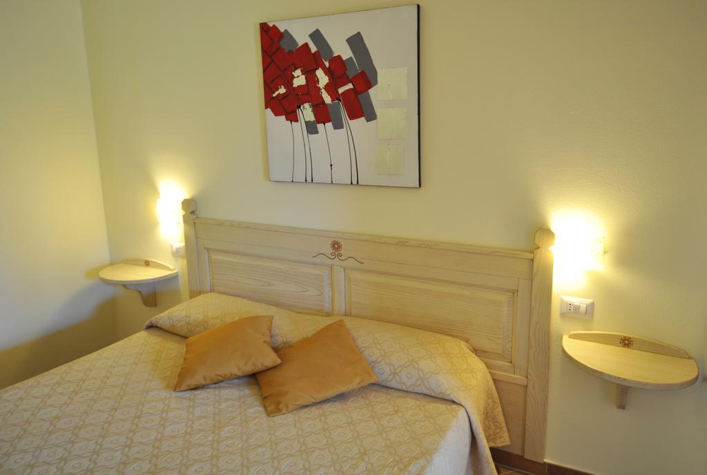 Affittacamere B&B La Villa Dei Graniti Villasimius Phòng bức ảnh