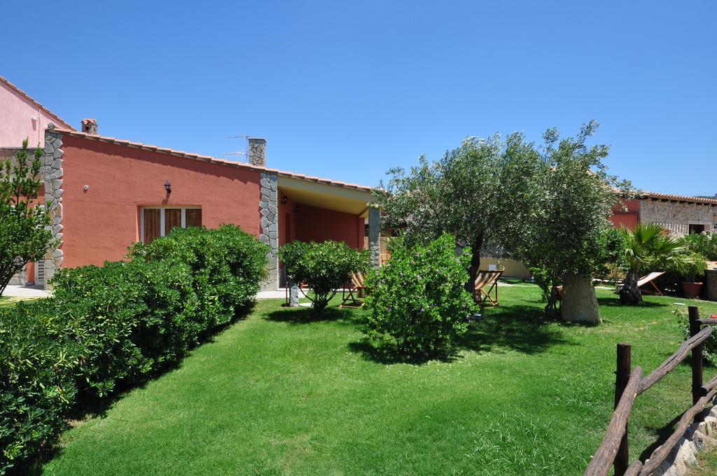 Affittacamere B&B La Villa Dei Graniti Villasimius Ngoại thất bức ảnh