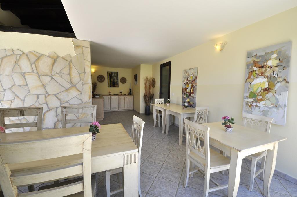 Affittacamere B&B La Villa Dei Graniti Villasimius Ngoại thất bức ảnh